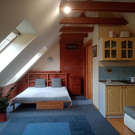 Négy Évszak Apartmanház Zalakaros Esterno foto