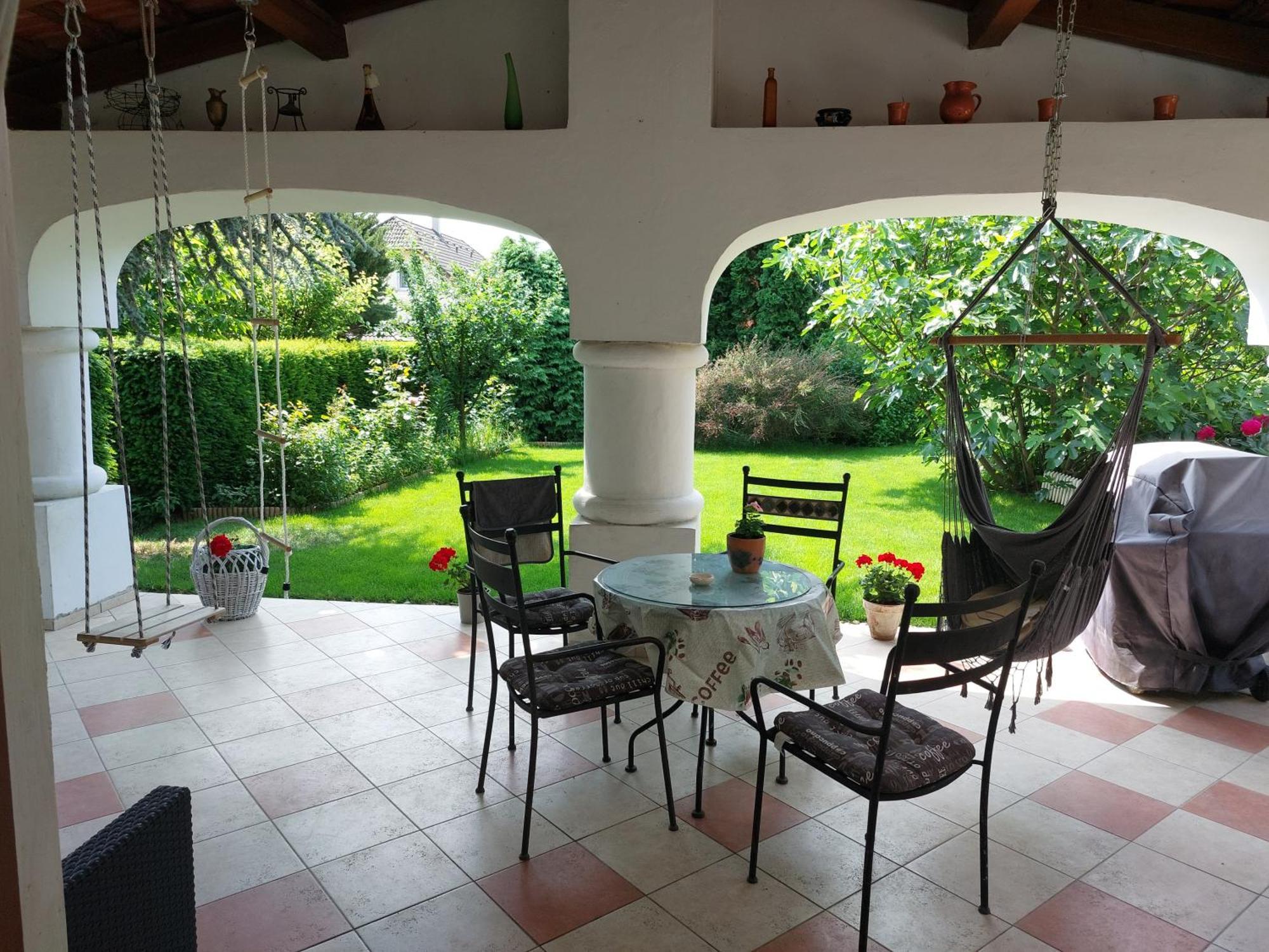 Négy Évszak Apartmanház Zalakaros Esterno foto