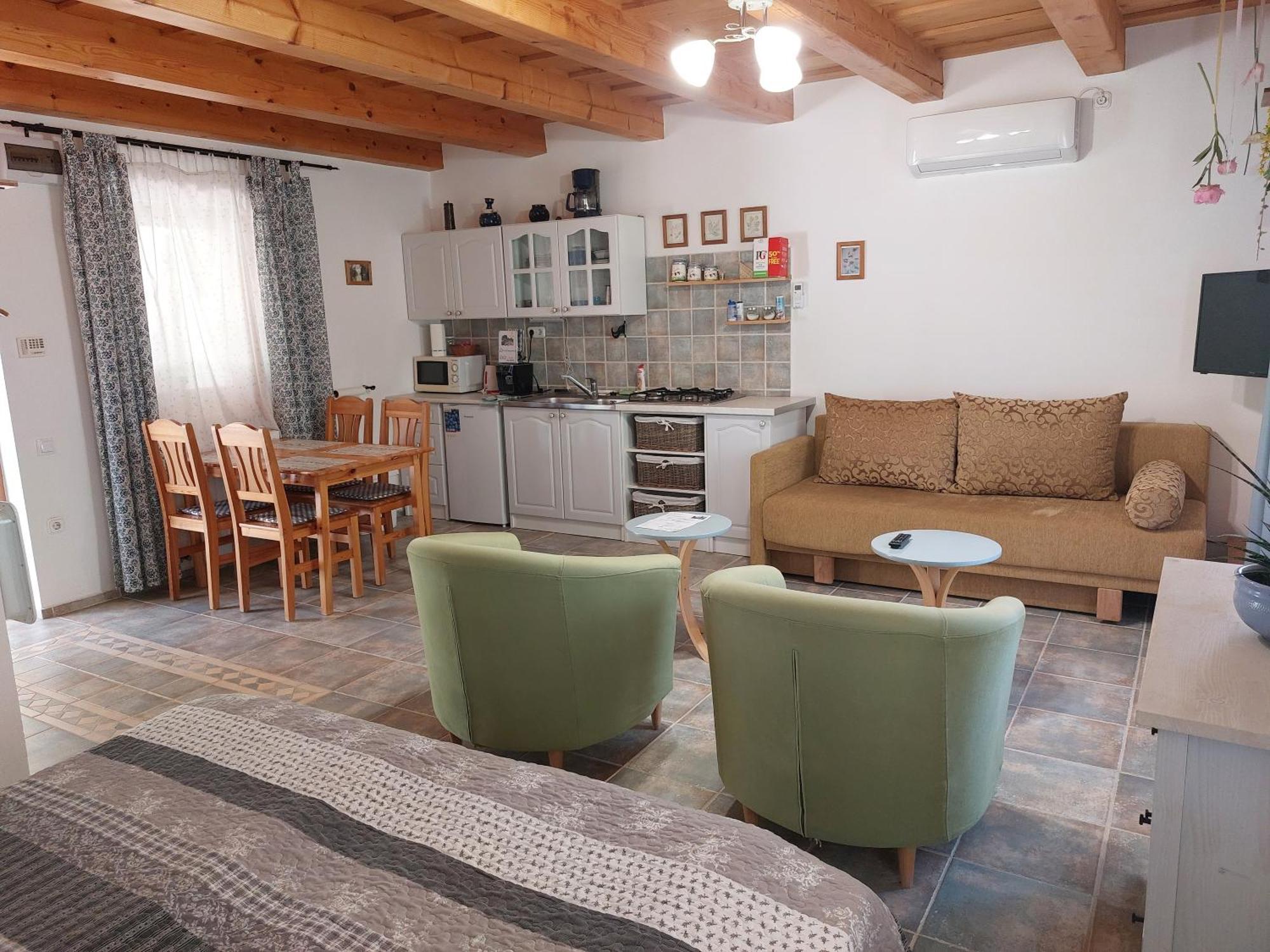 Négy Évszak Apartmanház Zalakaros Esterno foto