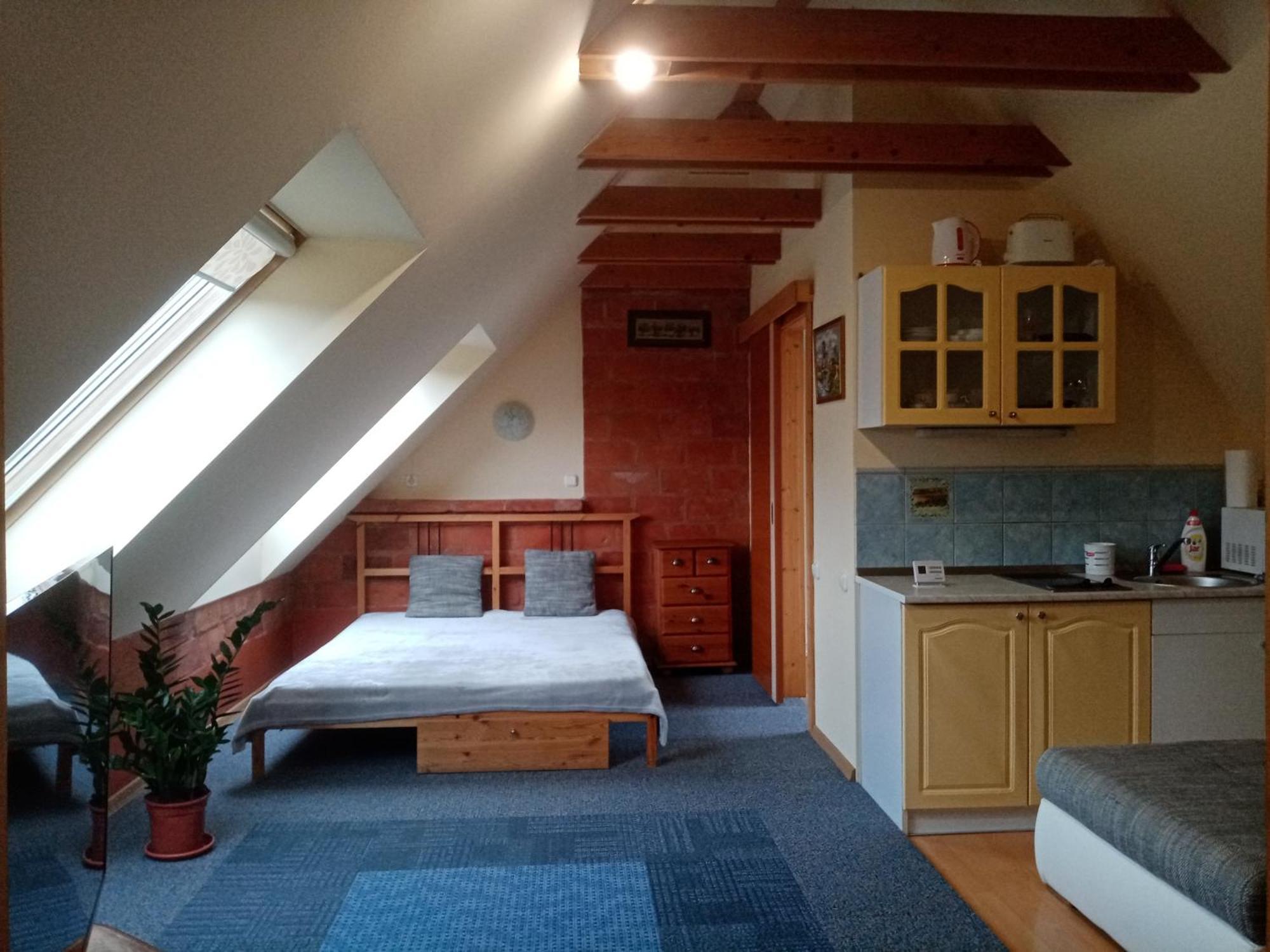 Négy Évszak Apartmanház Zalakaros Esterno foto
