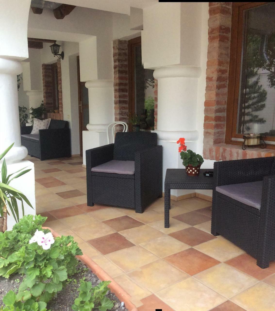 Négy Évszak Apartmanház Zalakaros Esterno foto